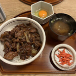 Butasute - 牛丼(並)＋生卵