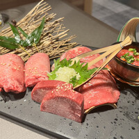 南新宿 和牛焼肉 慶 - 