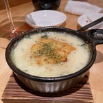 Tsukishima Kuimonoya Bisutoko - 牡蠣とチーズのグラタン