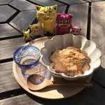 山辺の道 花もり - 挽きたてきなこのわらびもち　単品だと500円（税込）　※蜜をかけました