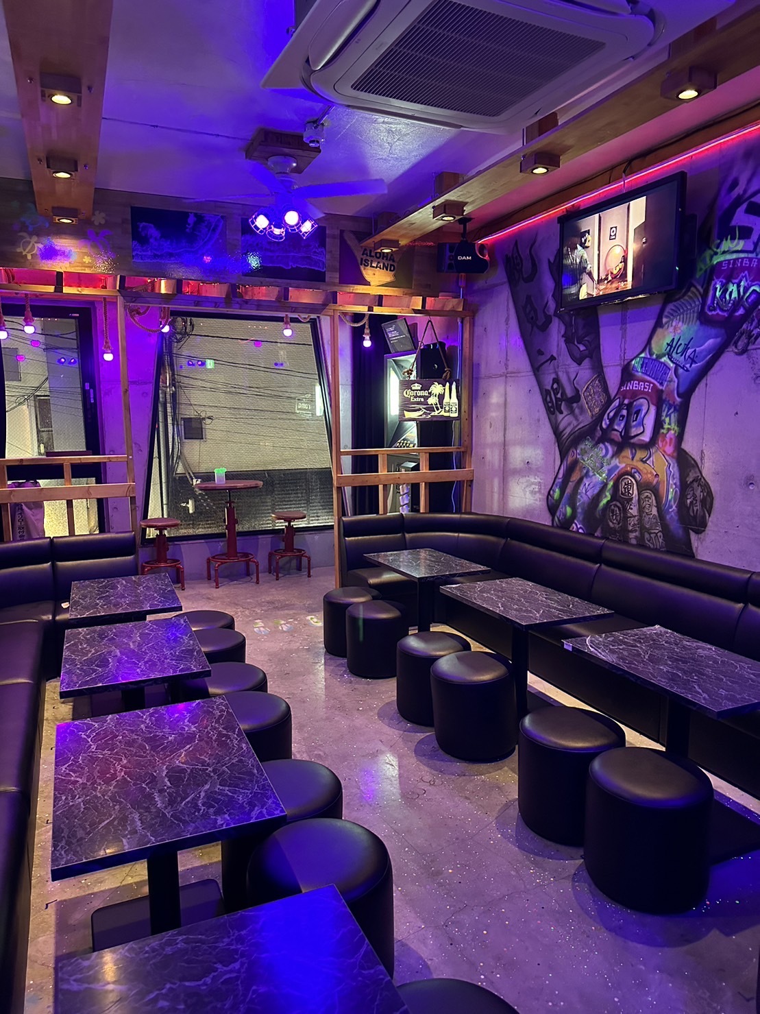 写真 : 新橋酒場 ALOHA ISLAND （アロハアイランド【旧店名】南国酒場 ALOHA ISLAND） - 新橋/バル | 食べログ