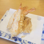 天ぷら よこい - ●二皿目
      ・蓮子
      ・海老
      ・かぶ