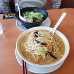 幸楽苑 - ラーメン着丼。