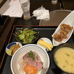 かし和 - 海鮮丼定食1,280円