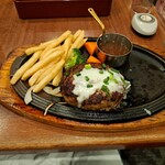 ロイヤルホスト - 黒×黒ハンバーグの２５０ｇ・その１です。