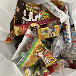 日本一のだがし売り場 - これはあたしが買った駄菓子達のみ