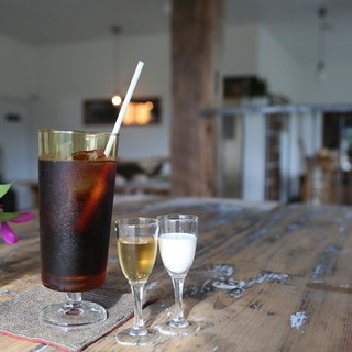 ソーケシュ製パン×トモエコーヒー_1