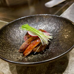 Teppanyaki Jirou - 厚切り牛タンの鉄板焼き　炙りユッケ風