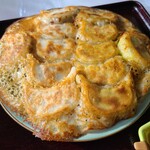 天馬 - ニンニク餃子+干しエビ餃子