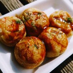 西村 - 令和5年2月
たこ焼き5個 170円