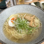 リトルビビ・ヌードルズ - 