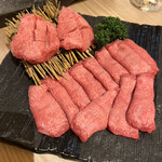 個室焼肉 さんびょうし 別邸 - 