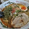 岡山らぁめん　麺屋照清 - 冷たいらーめん塩！氷も浮かぶ。