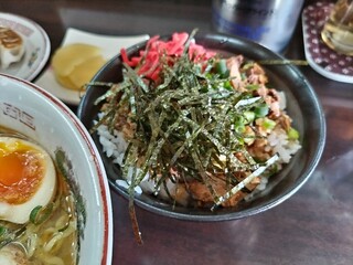 Okayama raamen menya shousei - バラチャーシュー丼！