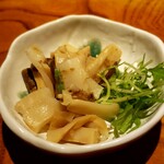 紅屋 - お通し…たけのこかな！