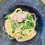 炭と伊 to-re - 出水農園の春菊と蛤のペペロンチーノ