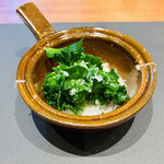 炭と伊 to-re - ケールのサラダ