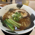 麺や暁 - 醤油ラーメン