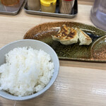 Menya Akatsuki - 餃子セット