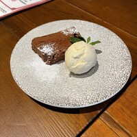 ピッツェリア&トラットリア ゴンゾ 目黒店 - 