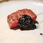 日本焼肉はせ川 別亭 - 能登牛　フィレ　有明産初摘み一番海苔