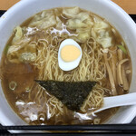 らーめんどんぐり - 今回は、蓋開けから澱多め。