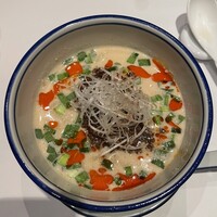 彬龍華 66 - 