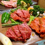 和牛炭火焼肉 よつば亭 - 