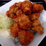 Sanchoume Shokudou - メガ唐揚げ定食の唐揚げ12個です。