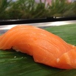 すし屋の磯重 - サーモン