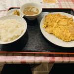 中国料理 東方餐廳 - キムチと豚肉の卵炒め定期750円