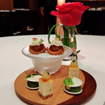 ラ・ベ - プティ・フール