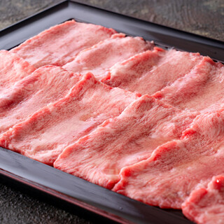 生産者様と一緒に届ける、想いある焼肉を
