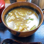 サラセン人の麦 - カレー南蛮蕎麦のアップ