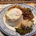 Faa Thai - 