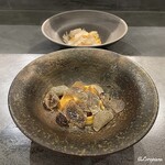 カーサ・デル・チーボ - 黒トリュフと白トリュフのタヤリンの食べ比べ