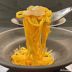 カーサ・デル・チーボ - 白トリュフのタヤリン