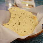 サンサール - お通しのピリ辛パパドゥ