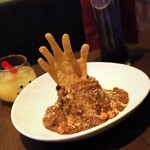 LUIDA'S BAR - マドハンドのキーマカレー