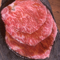 和牛とタン 焼肉 とみ 新橋本店 - 
