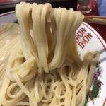 カドヤ食堂 - 麺リフトアップ