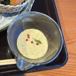 かつアンドかつ - タルタルソース