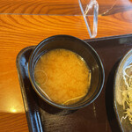 かつアンドかつ - 味噌汁(おかわりできます)