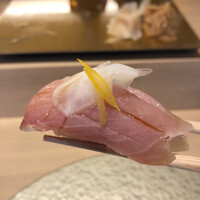 梅田 鮨 よこ田 - 