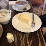 カフェ・グレ - チーズケーキとアールグレイ(ミルクティ)