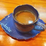 Korianda Ini Ngu Nikaiya - タバンコーヒーまで飲めるお店は珍しいのでは？お酒の後にちょうど良い一杯です。