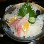 ふるさと家族 - 海鮮丼　単品