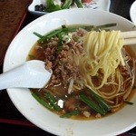 台湾料理　ふじ苑 - 台湾ラーメン箸上げ