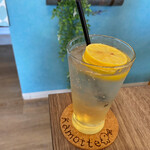 カフェカモット - レモネード(炭酸有/無)
      セット料金＋¥50upか単品¥500