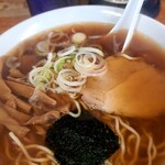 ラーメン専門店 竹の家 - ラーメン670円